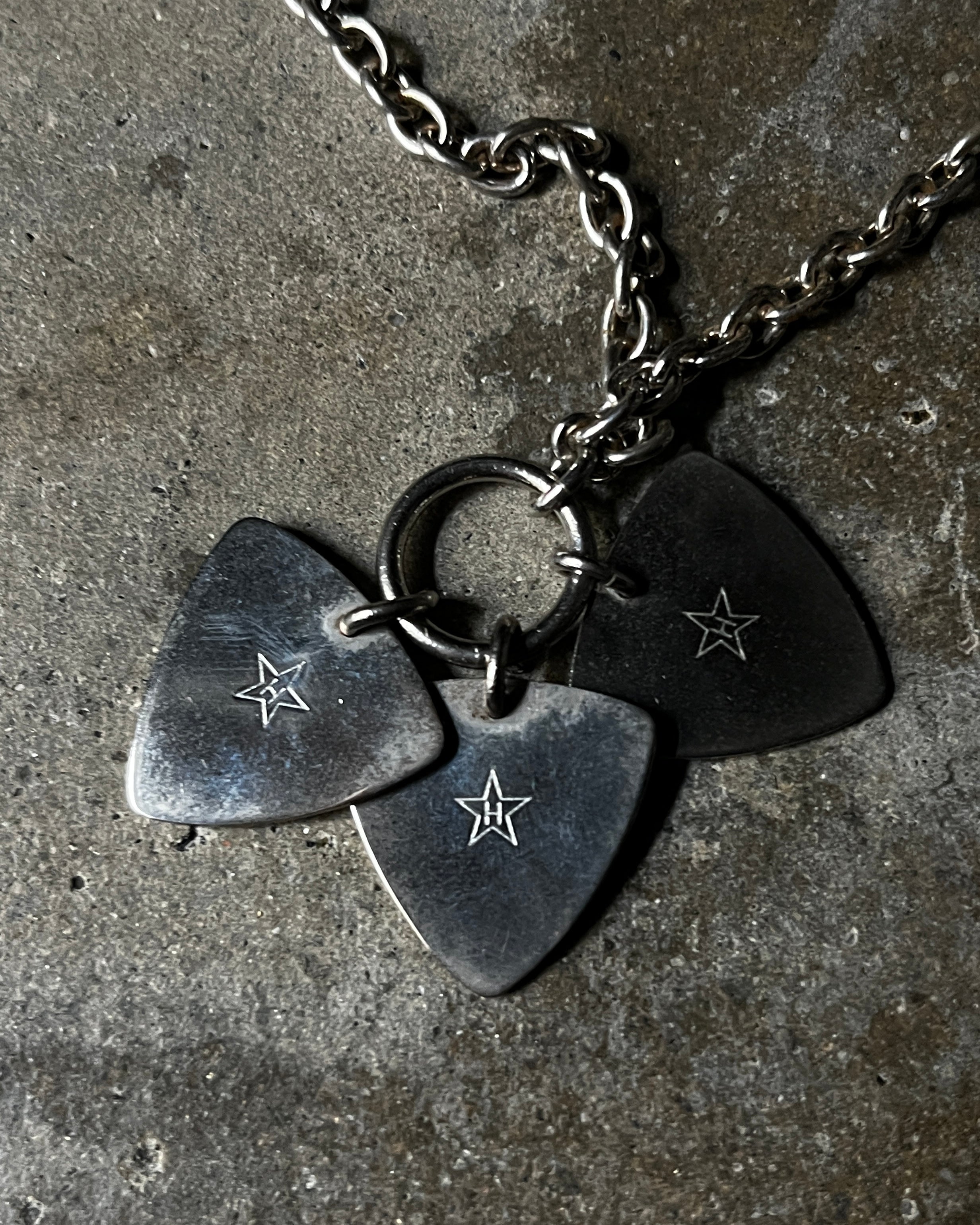 HYSTERIC GLAMOUR Guitar Girl Necklace-